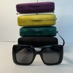 Gucci | Accessories | Authentic New Gucci Grey Rectangular  display picture 2